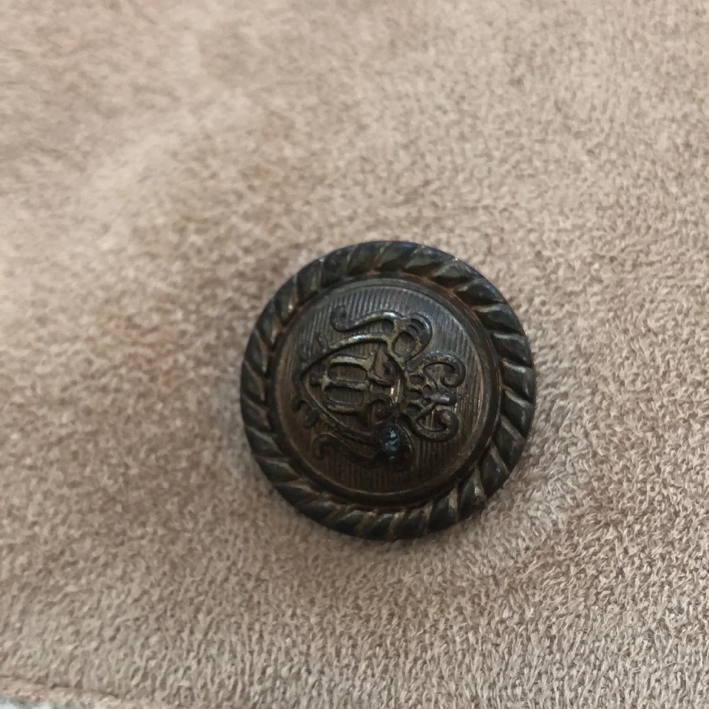 Faux shearling great coat XL from Tasha Polizzi. Light tan with cream interior - Picture 7 of 14